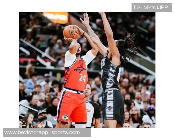 小卡坦言在球队得分压力下将增加三分球出手频率