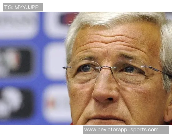 鲍威尔强调战术灵活性与多样性以创造更多进攻机会