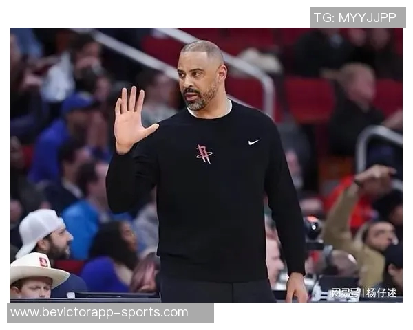 谢泼德回忆成长岁月保罗始终是我心目中的篮球偶像