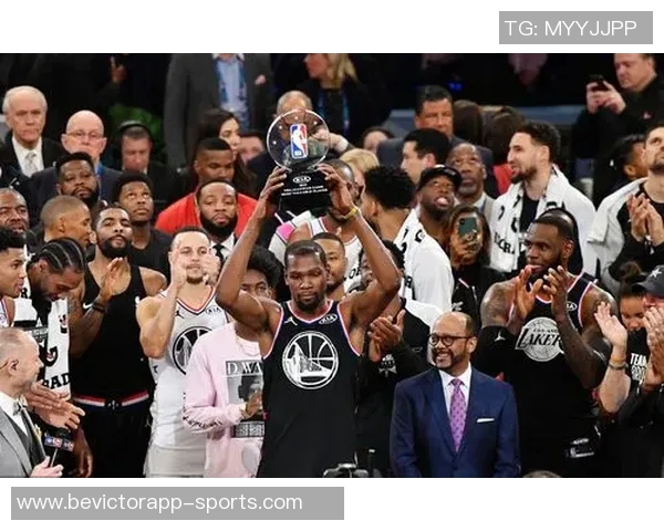 范乔丹因伤赛季报销火箭后场危机加剧公牛双星怀特与道苏姆或成救援希望